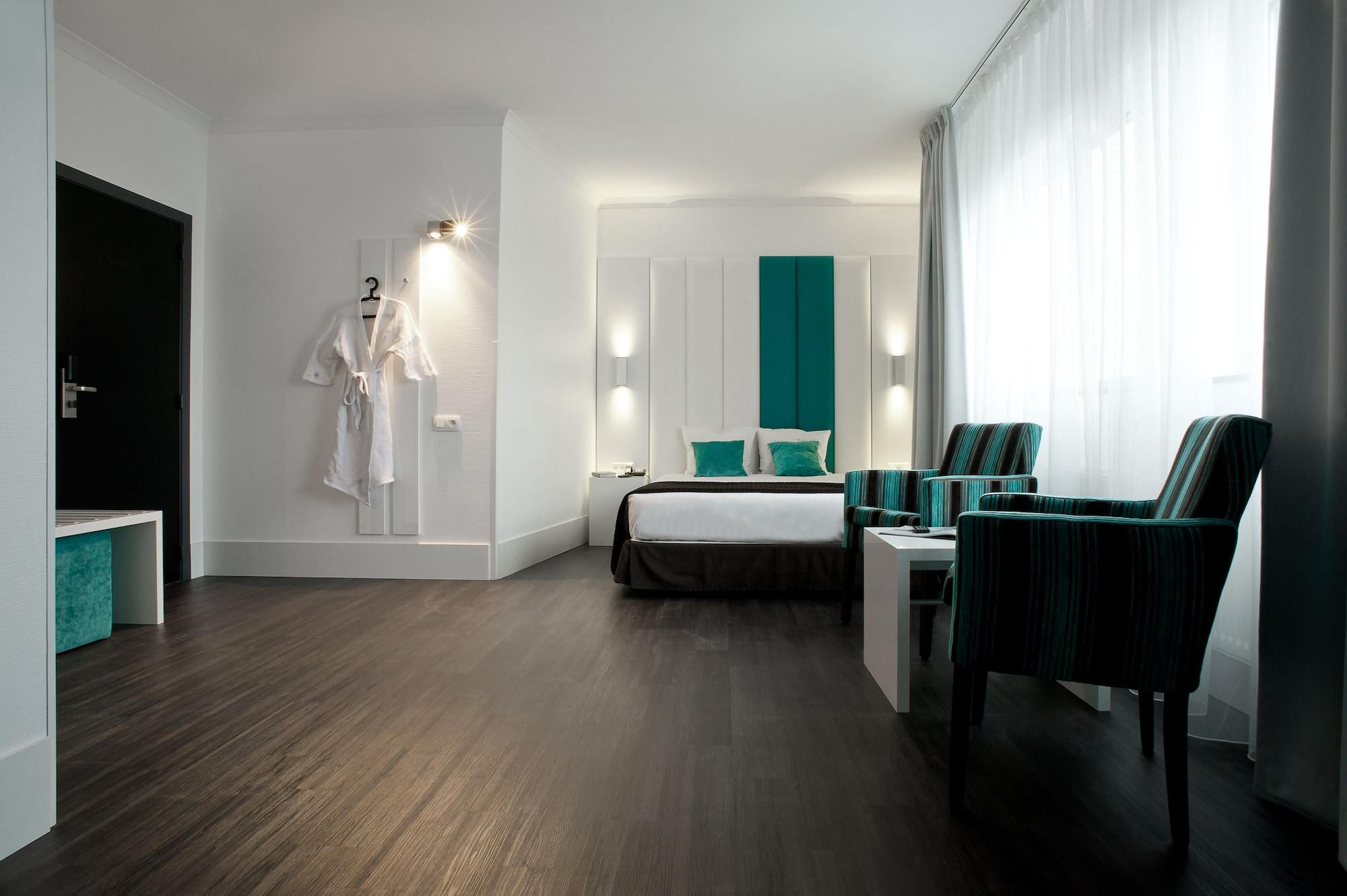Hotel Ecu Genk Eksteriør bilde